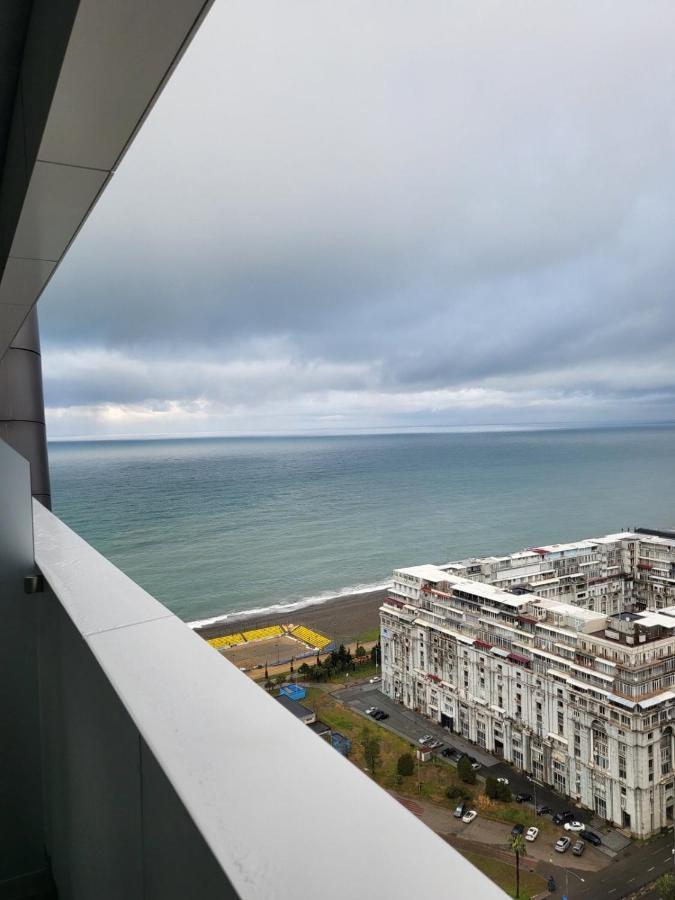 Apartment 16,26,27 Floors In Alliance Palace Batumi Eksteriør billede